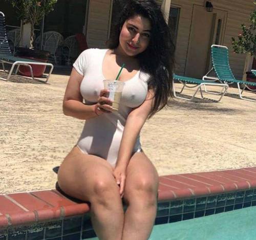 لایو جنجالی ژاله فوتبالیست با امیر تتلو