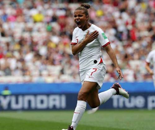 شرط پرچمی ویژه پیشبینی فوتبال