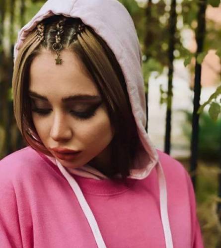 عمل های زیبایی متعدد نیکا فلاحی