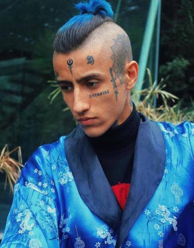 ادرس اینستاگرام دانیال پایدار+آدرس سایت دانیال پایدار ثابت پرو SAABETPRO