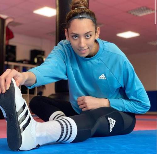 معرفی افراد مشهور در آلمان+ کیمیا علیزاده و زندگی لاکچری او در آلمان