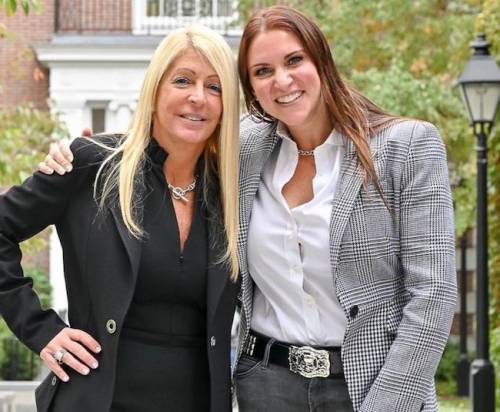 بیوگرافی استفان مک من Stephanie McMahon