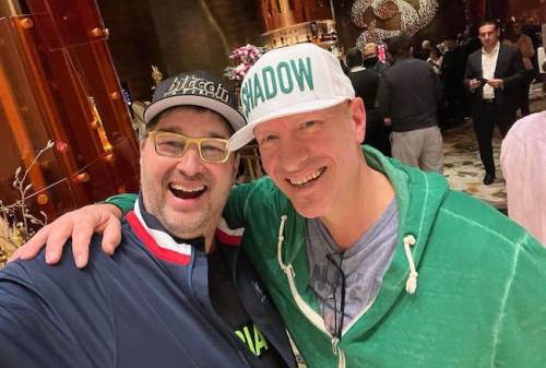 شرط بندی روی مسابقات پوکر فیل هلموث و دنیل نگرانو + معرفی سایت معتبر