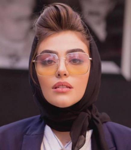 علاقه به مدلینگ ریحانه پارسا  +دوست پسر ریحانه پارسا کیست؟