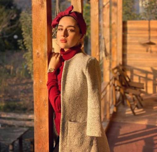 تئاتر و مجموعه اثار میترا رفیع