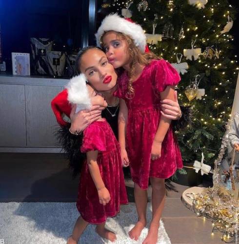 با رزبرترام دوست دختر جدید بلژیکی کیلیان امباپه بیشتر آشنا بشید! (+عکس و بیوگرافی) آیا رز برترام با امباپه ازدواج کرده است ؟