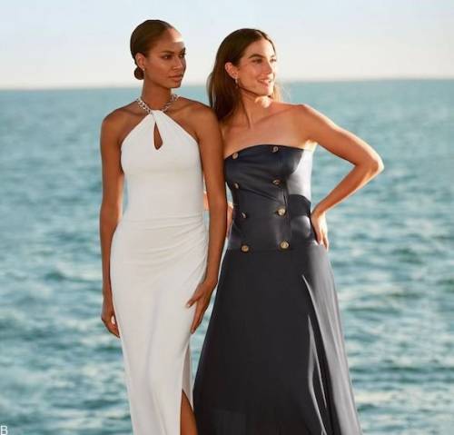 علاقه به مدلینگ جوان اسمالز