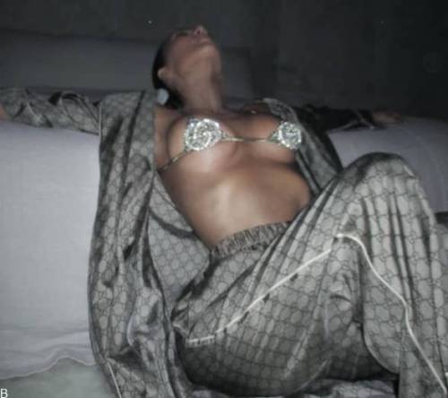 عکس های لختی کیم کارداشیان