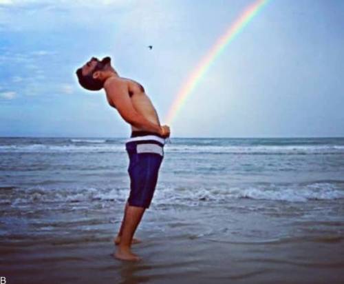 آلت تناسلی کی بزرگتره؟؟ | عجیب ترین مسابقه دنیا «+عکس»