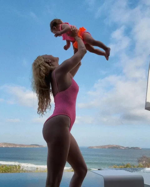 سکسی داغ هالیوودی 