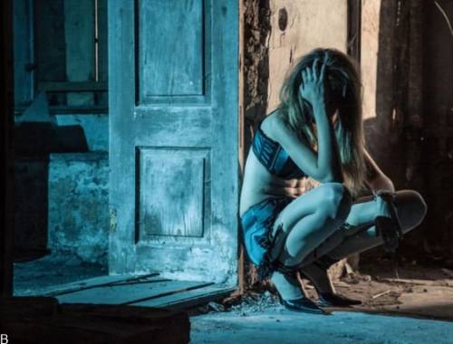 فاحشگی دختران به اجبار مادرشان